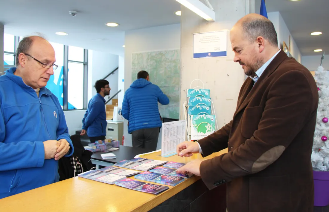 El Pas de la Casa comença a conscienciar locals i turistes sobre el comportament cívic nocturn El Pas de la Casa comença a conscienciar locals i turistes sobre el comportament cívic nocturn
