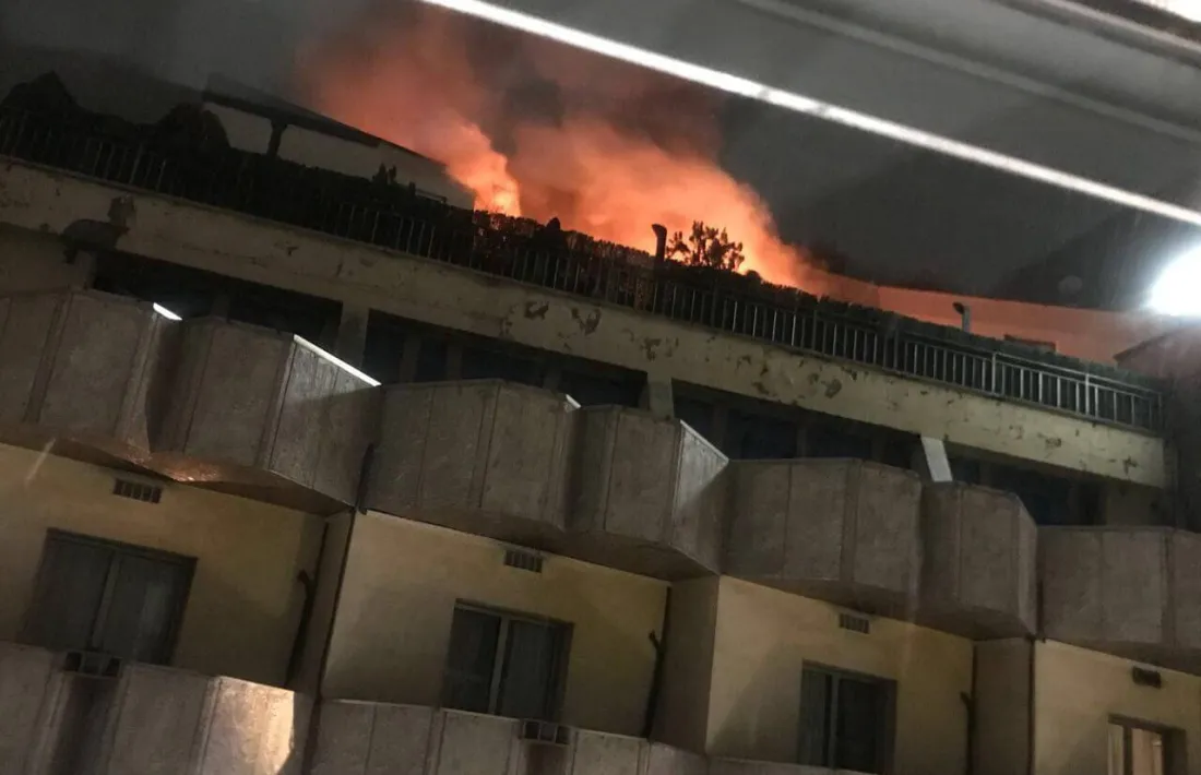Evacuat l’hotel President per un incendi originat a la setena planta