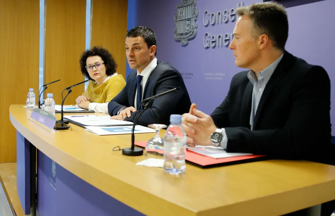 LdA vol limitar únicament les noves contractacions als cossos especials