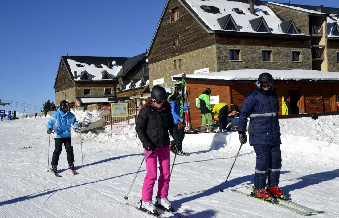 Esquiadors a l’estació de Portainé.