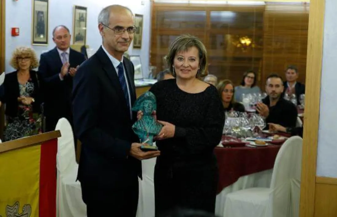 Núria Gras, guanyadora del Fiter i Rossell de novel·la a l'última edició de la Nit Literària.