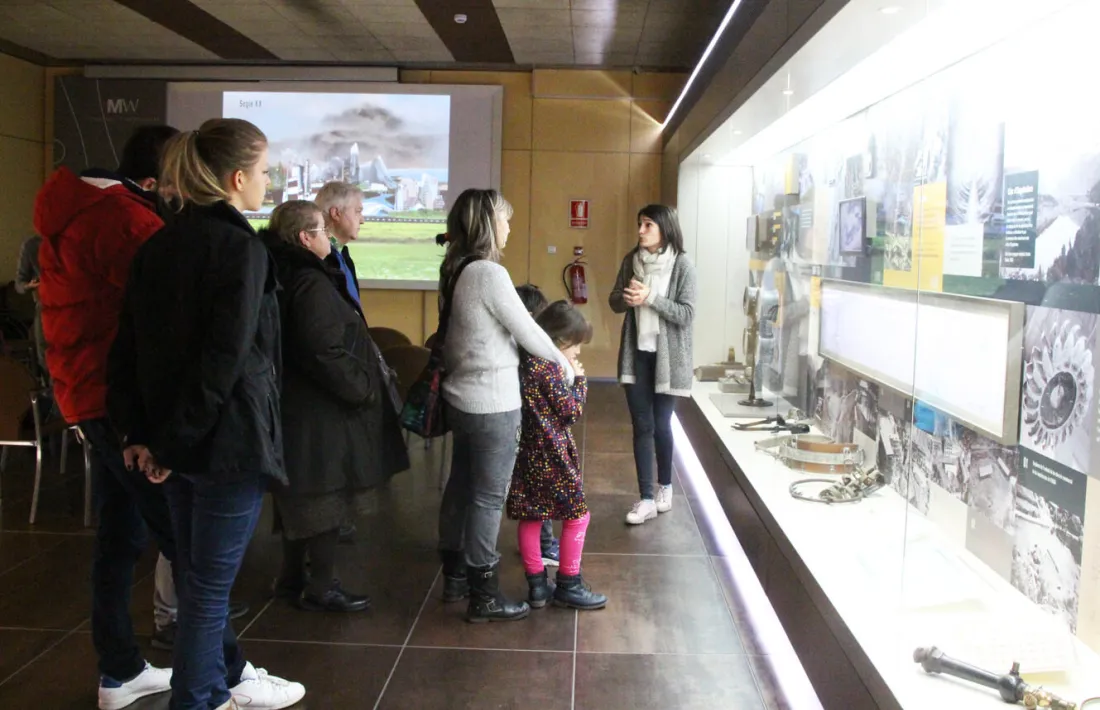 FEDA organitza cada mes una visita guiada al MW Museu de l'Electricitat i la Central Hidroelèctrica.