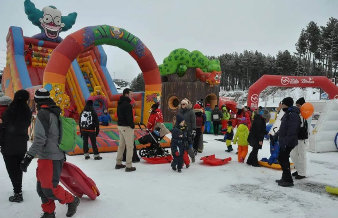 La Festa de la neu reuneix centenars de seguidors a Pal