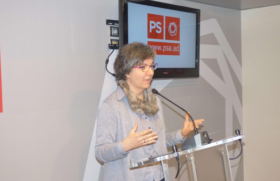 La consellera de PS+Independents al Comú d’Escaldes-Engordany, Cèlia Vendrell, en la compareixença d’ahir.