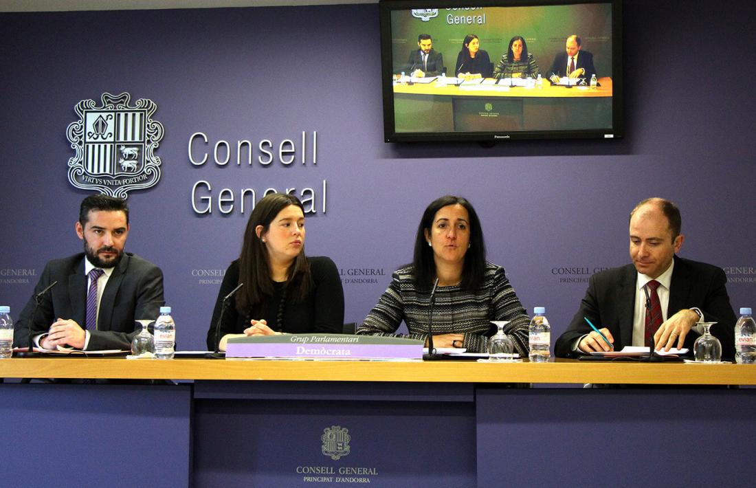 Els consellers generals de DA Marc Ballestà, Maria Martisella, Sofia Garrallà i Carles Jordana durant la compareixença d’ahir.