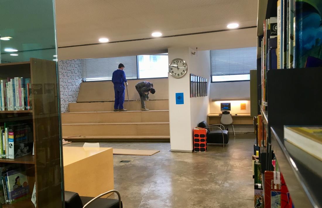 Els treballs a la biblioteca comunal duraran tota la setmana.