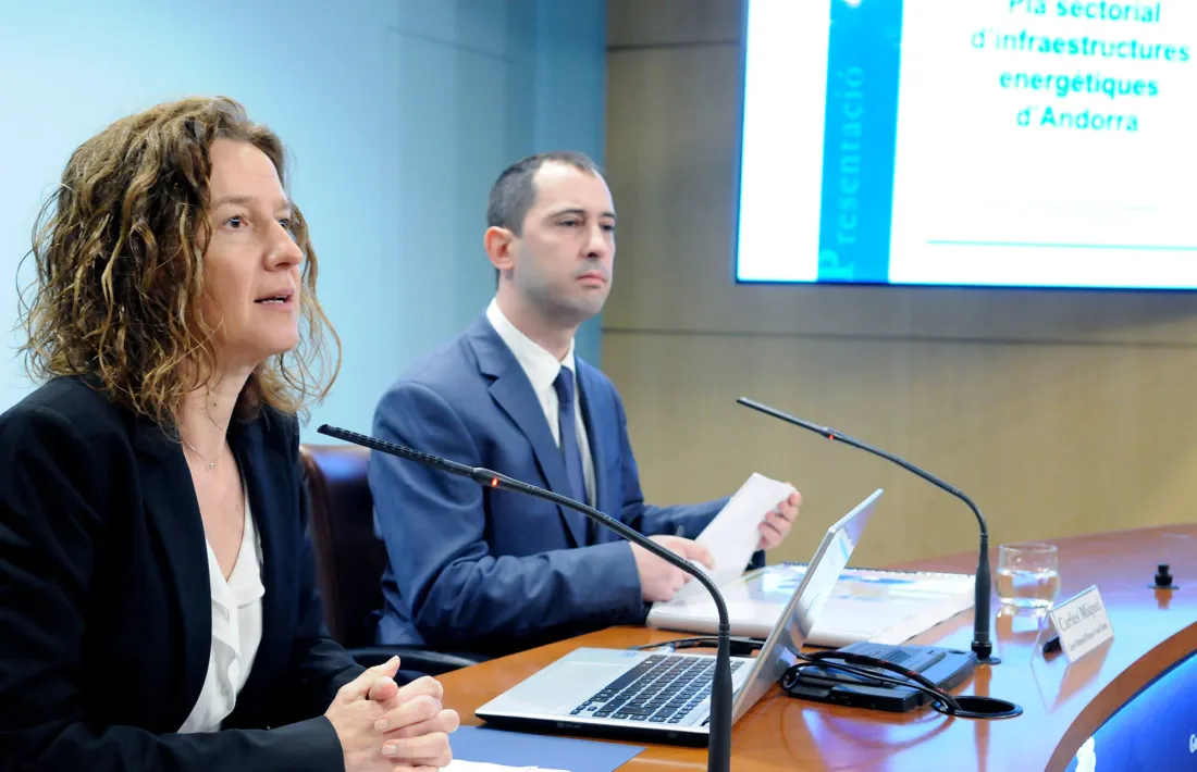 Un moment de la presentació del Pla sectorial d’infraestructures energètiques d'ahir.