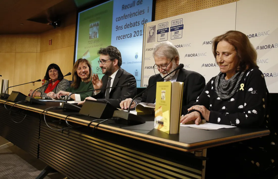 La publicació es va presentar ahir a la tarda a la sala d’actes de MoraBanc.