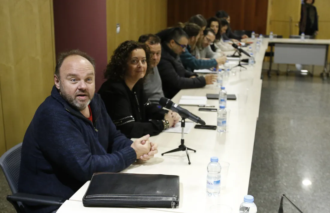 Ubach en una reunió entre la Plataforma de funcionaris i el Govern.