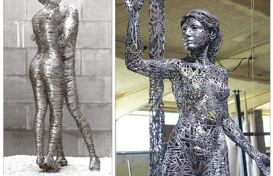 ‘Amantes de acero’, escultura d’acer que fa 190 centímetres d’alçada, i ‘Llindar’, que en fa 220; totes dues, en acer inoxidable.