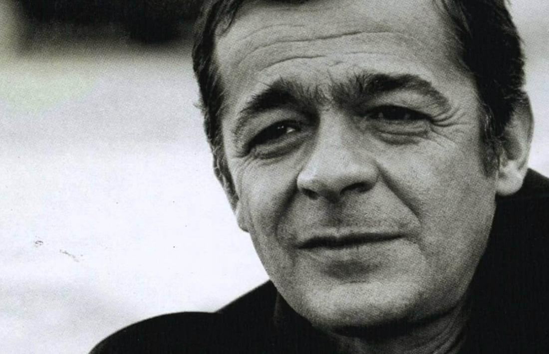 Reggiani va començar com a actor de cine i teatre, i als anys es va reconvertir en cantant d’èxit amb el suport de Barbara.