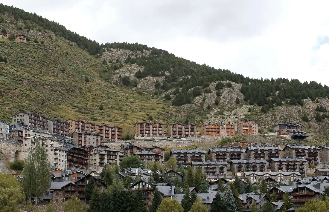 El Govern ja ha compartit amb el sector el reglament dels apartaments turístics.