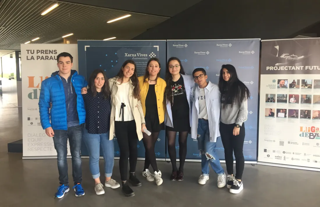 Els alumnes de l'escola andorrana que competeixen a Elx.