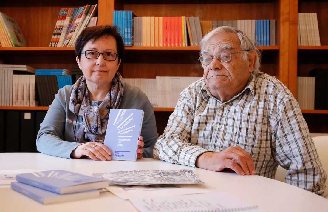 PIlar Burgués i Sergi Mas, ahir a la seu d’Editorial Andorra; el volum es presenta aquesta tarda a La Llacuna.