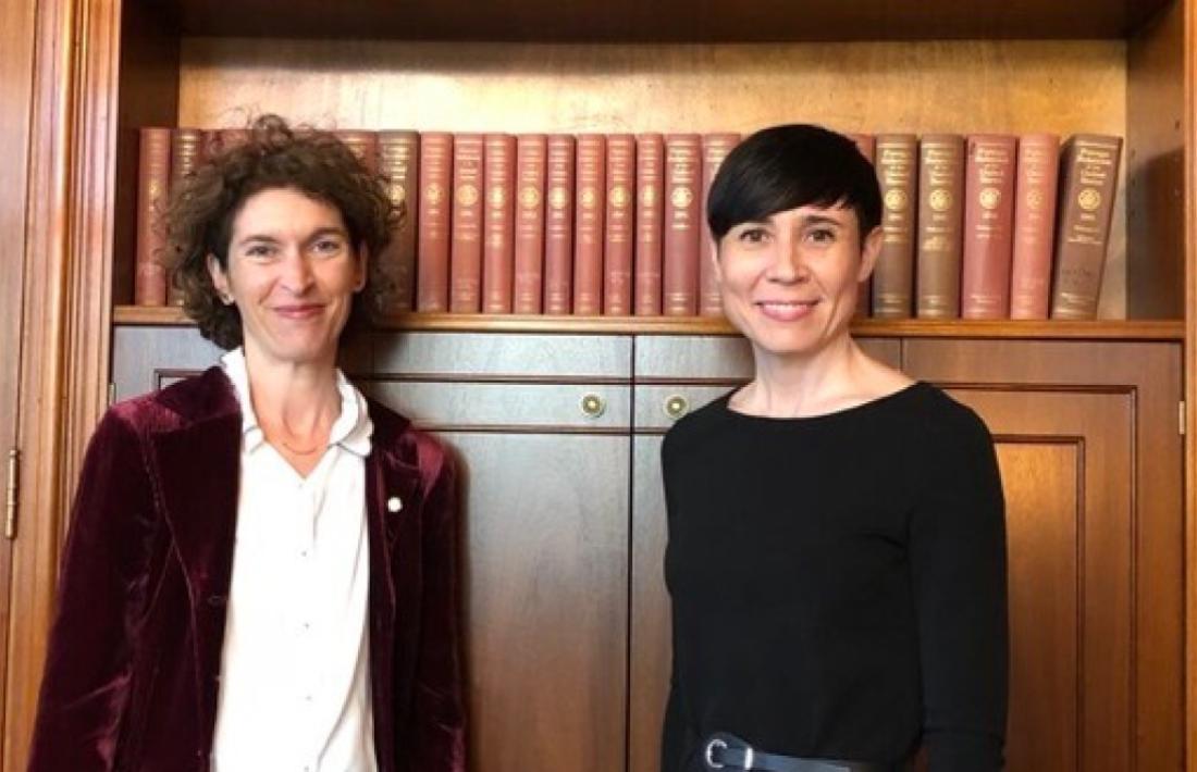 La titular d’Exteriors, Maria Ubach, amb la seva homòloga noruega, Ine Eriksen Søreide.