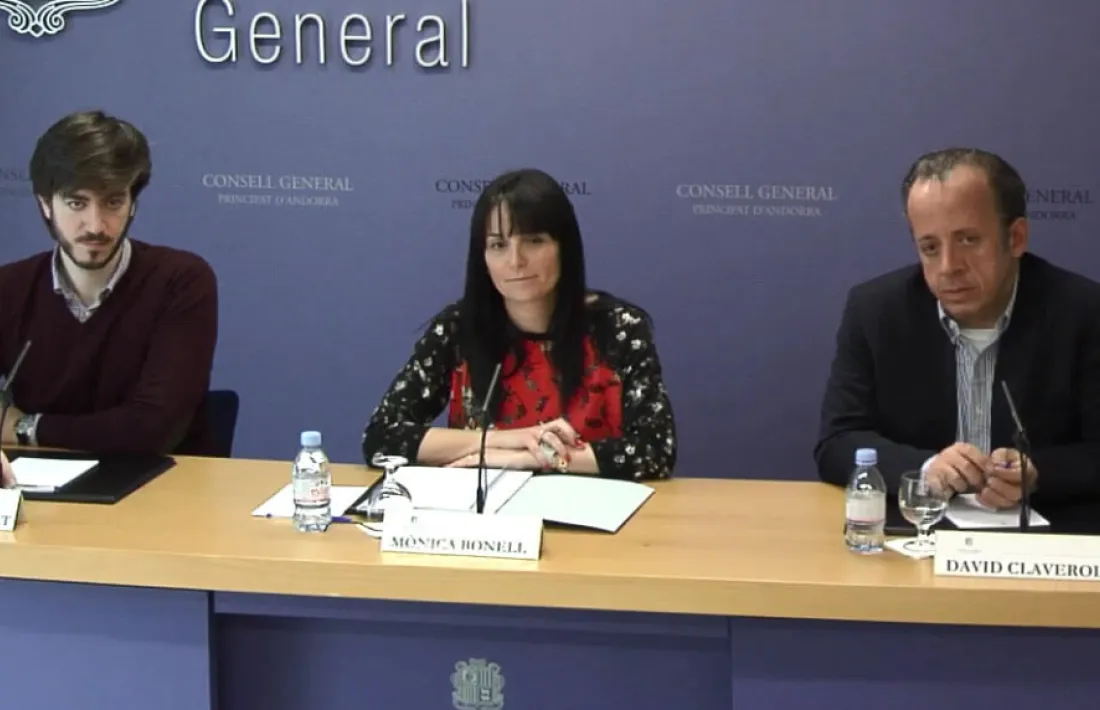 Carles Enseñat, Mònica Bonell i David Claverol en la presentació d’ahir.