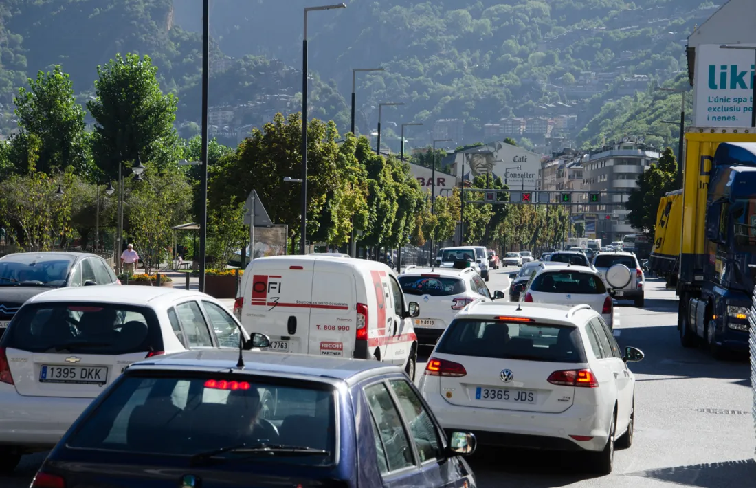 El soroll del trànsit és la principal causa dels nivells dolents de qualitat acústica.