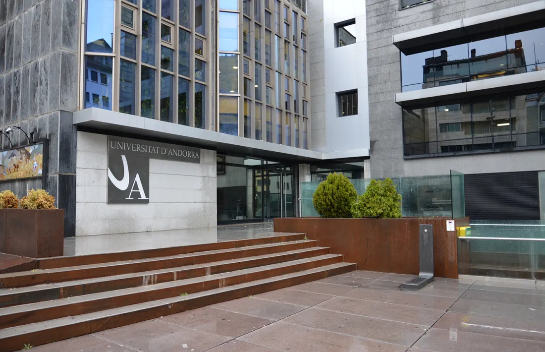 Façana de la Universitat d'Andorra.