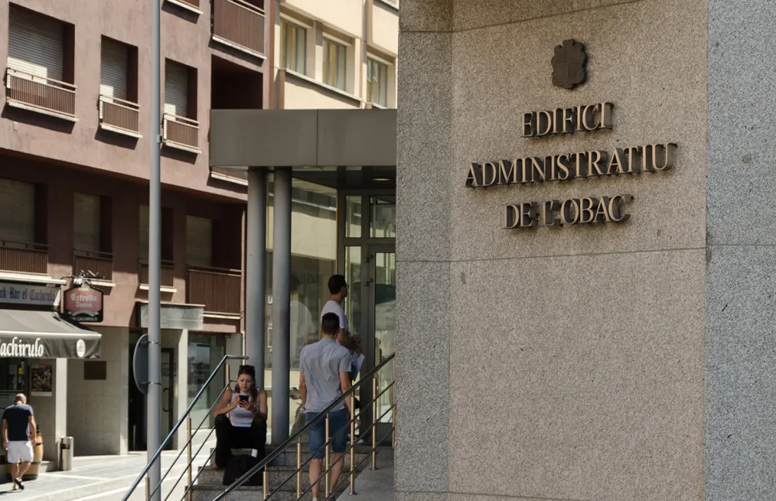 El departament d'Immigració.