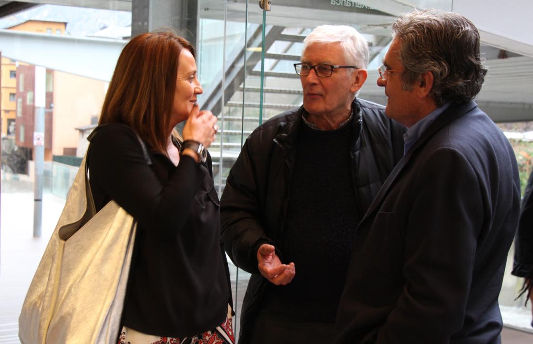 La ministra de Cultura, Olga Gelabert, i Alfons Valdés, en la inauguració de la Peixera, ahir a Escaldes.