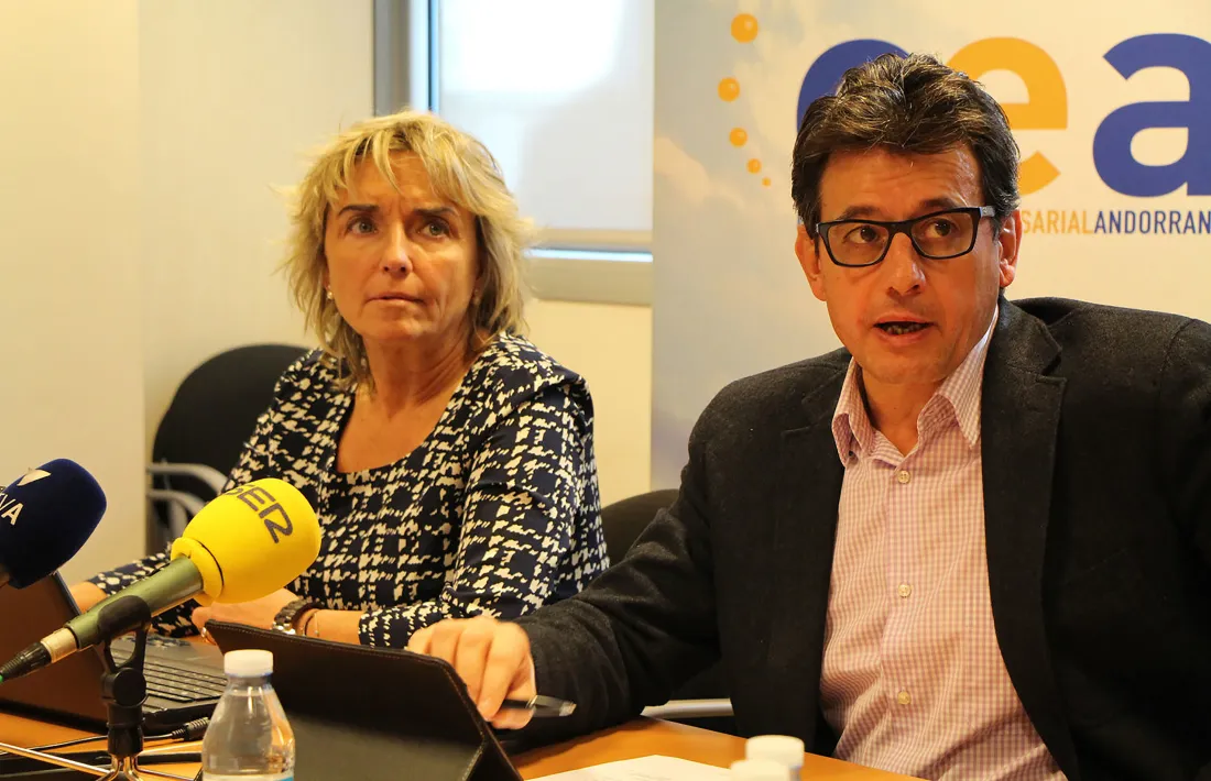 ANA/La directora de la CEA, Sílvia Gabarre, i el president, Xavier Altimir.