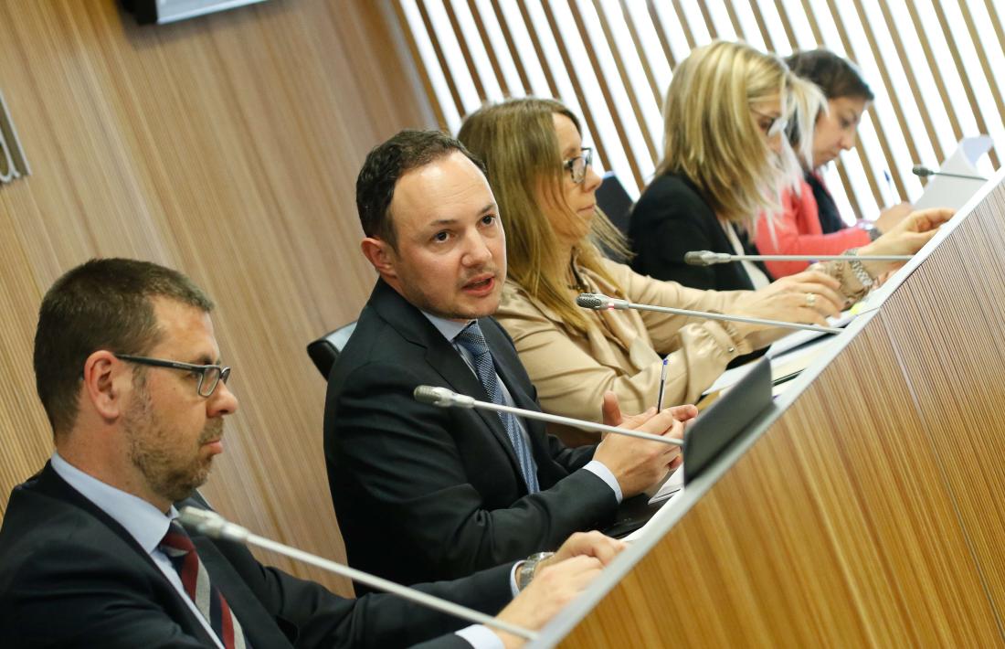 Espot va comparèixer ahir davant de la comissió legislativa d’Interior per informar dels resultats de l’auditoria.