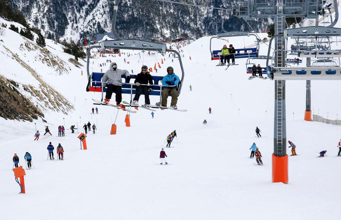 Esquiadors a les pistes d’esquí d’Andorra durant aquesta temporada d’hivern.