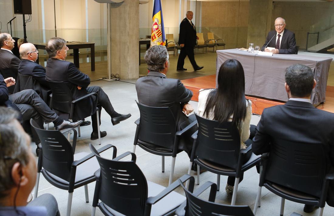 Salvador Cardús en un moment de la conferència d’ahir al Consell General.