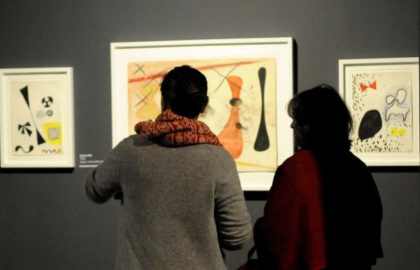 p._16_calder