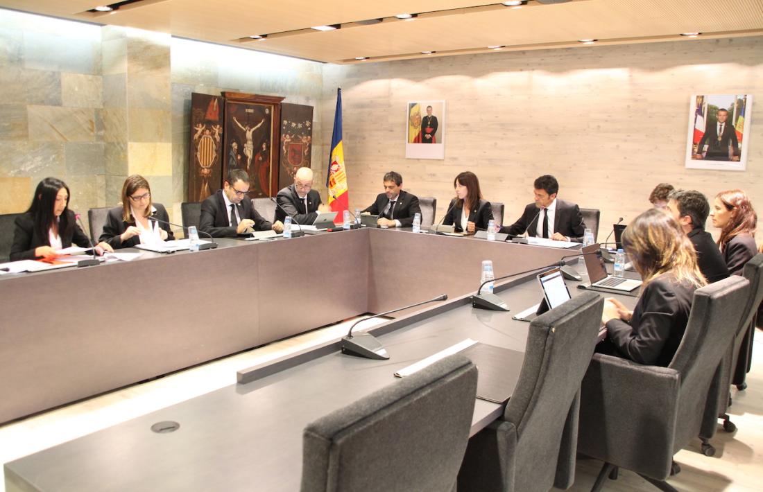 Un moment de la sessió del consell de Comú d’Ordino d’ahir.
