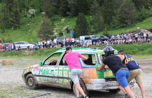 143485_139595_crashcar3