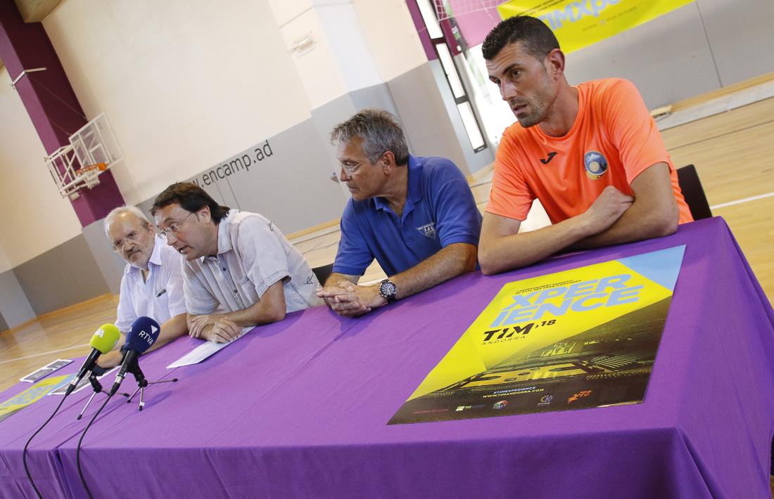 Un moment de la presentació, ahir, de la setena edició del Tim Vòlei Andorra.