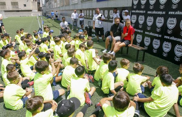 p._14_fotonot_nike_camp_-_jgr