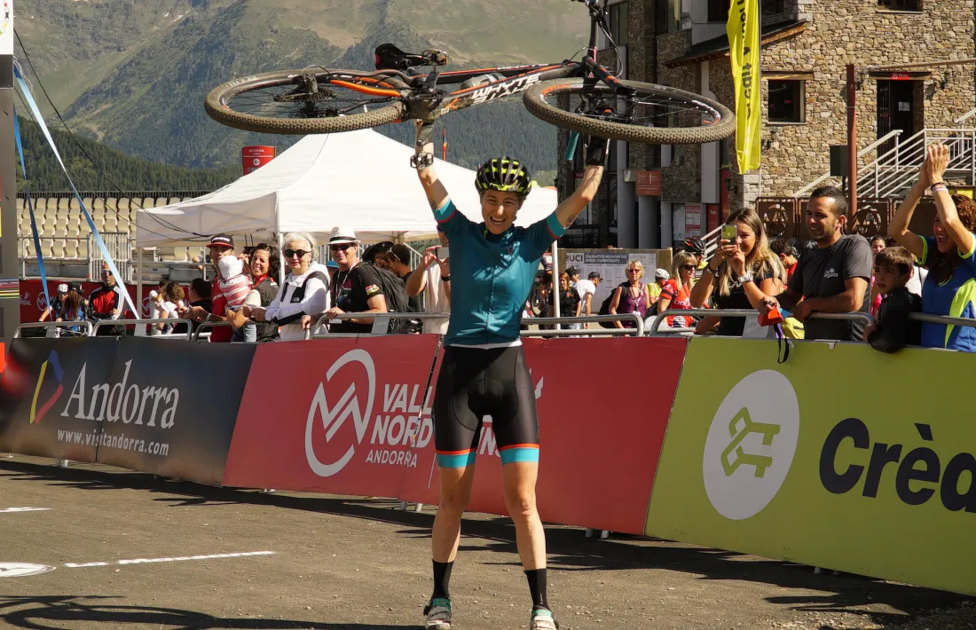 La resident Eva Garrido  es penja el bronze en  els Mundials Màsters
