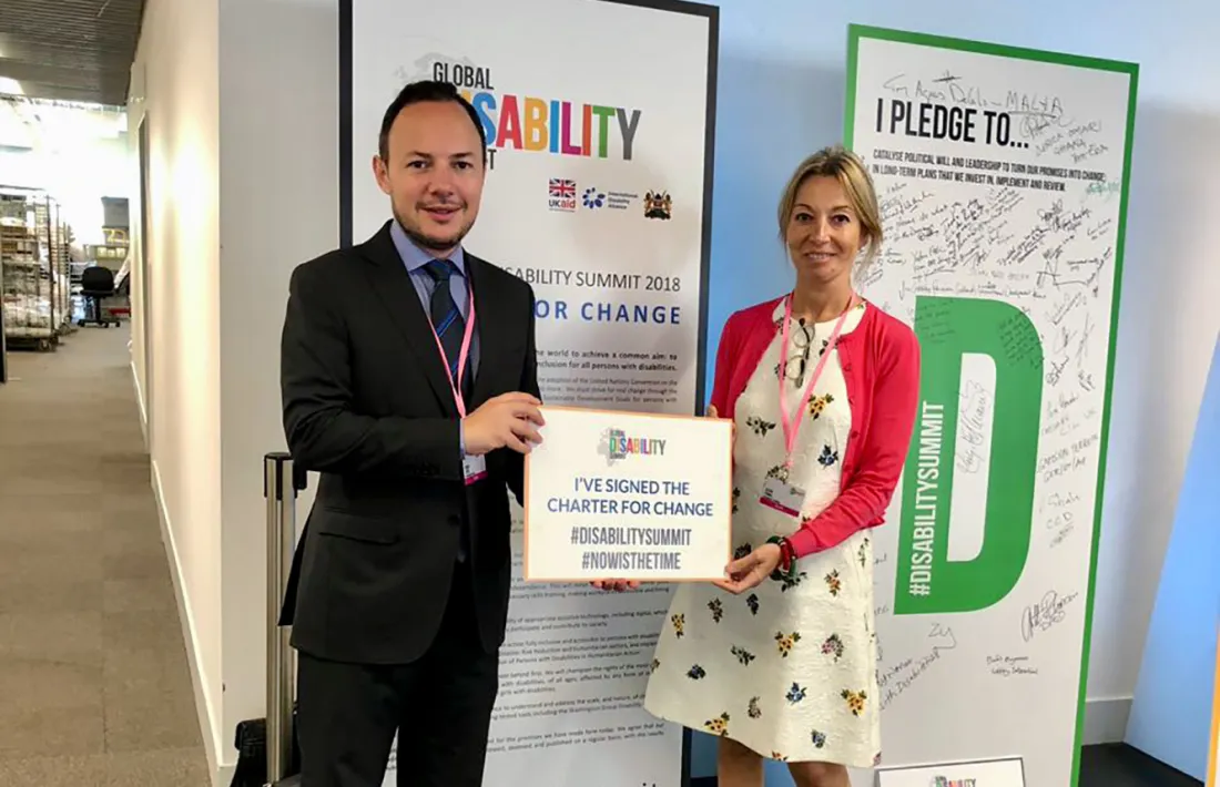 El ministre d'Afers Socials, Justícia i Interior, Xavier Espot, i la secretària d'Estat d'Afers Socials i Ocupació, Ester Fenoll, en la Cimera mundial de la discapacitat 'Global Disability Summit'.