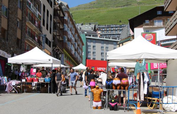 p._08_1_braderie_-_agencies