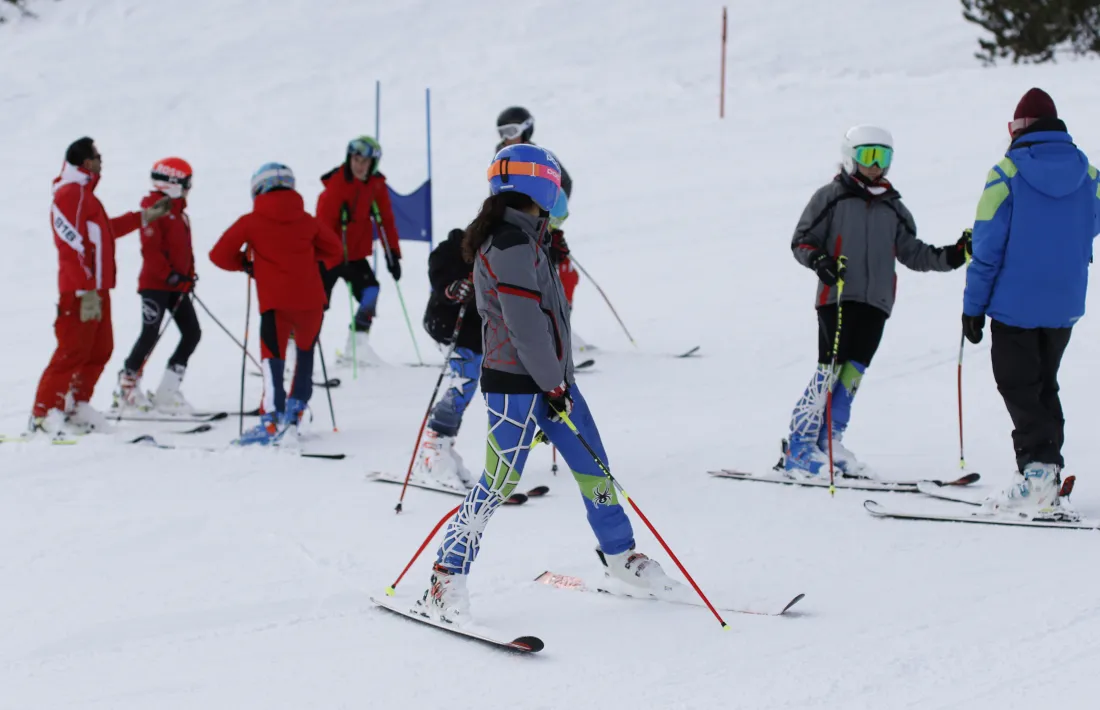 Esquiadors a les pistes d’esquí del Principat.