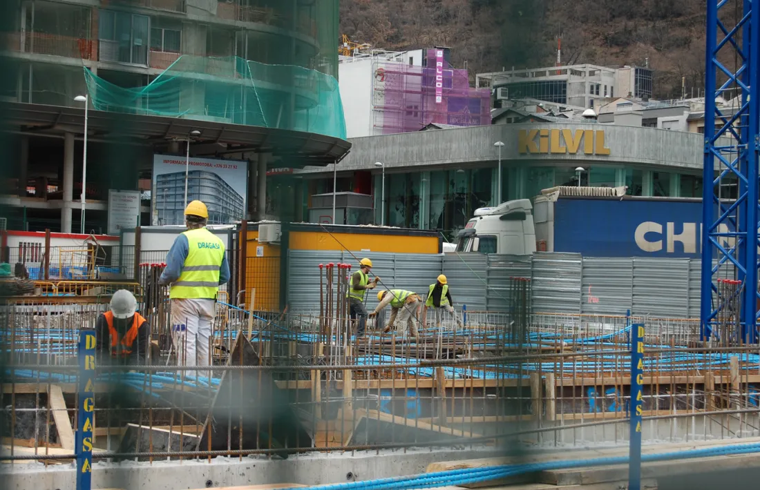 La construcció lidera les importacions del mes de juliol.