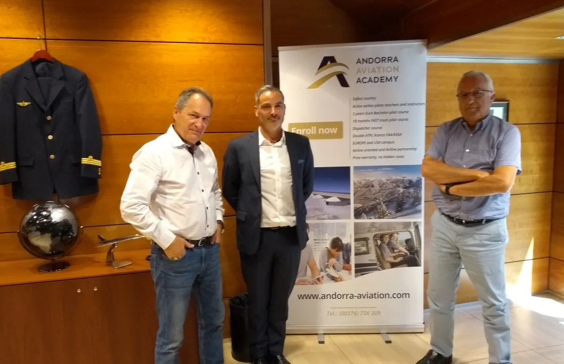 Raymond Ginesta, Stéphane Larrieu i Miquel Armengol són els tres impulsors de l’Andorra Aviation Academy.