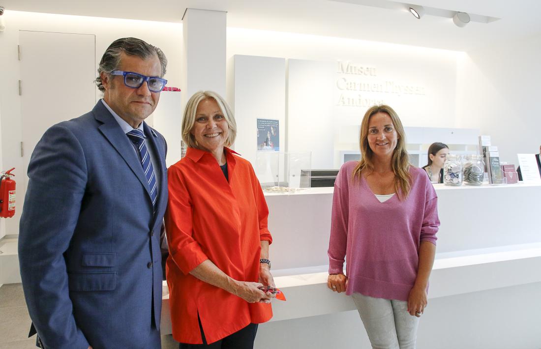 La ministra de Cultura, Olga Gelabert, i la presidenta d’Unicef Andorra, Laura Álvarez, van signar l’acord a la seu del museu, ahir.