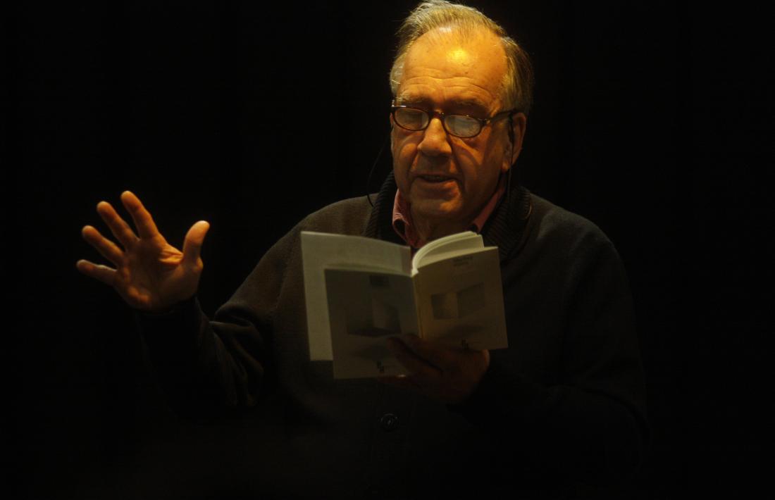 El poeta Margarit, l’abril del 2012, quan va presentar a La Llacuna el poemari ‘Marbre d’aire’.