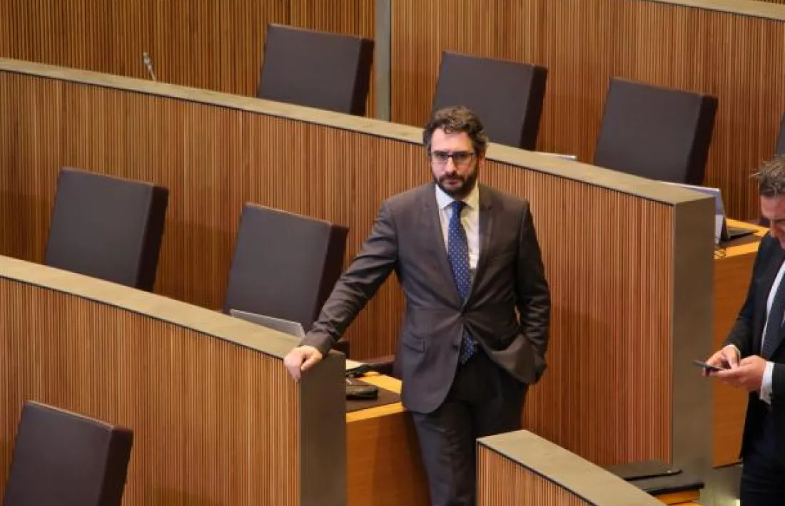 El ministre d'Educació i Ensenyament Superior, Eric Jover, durant la sessió de Consell General.