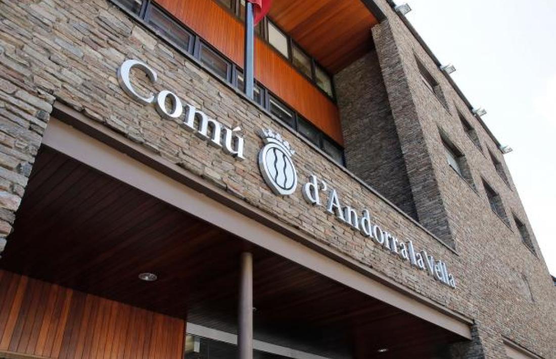 Particulars i empreses deuen al Comú 570.000 €