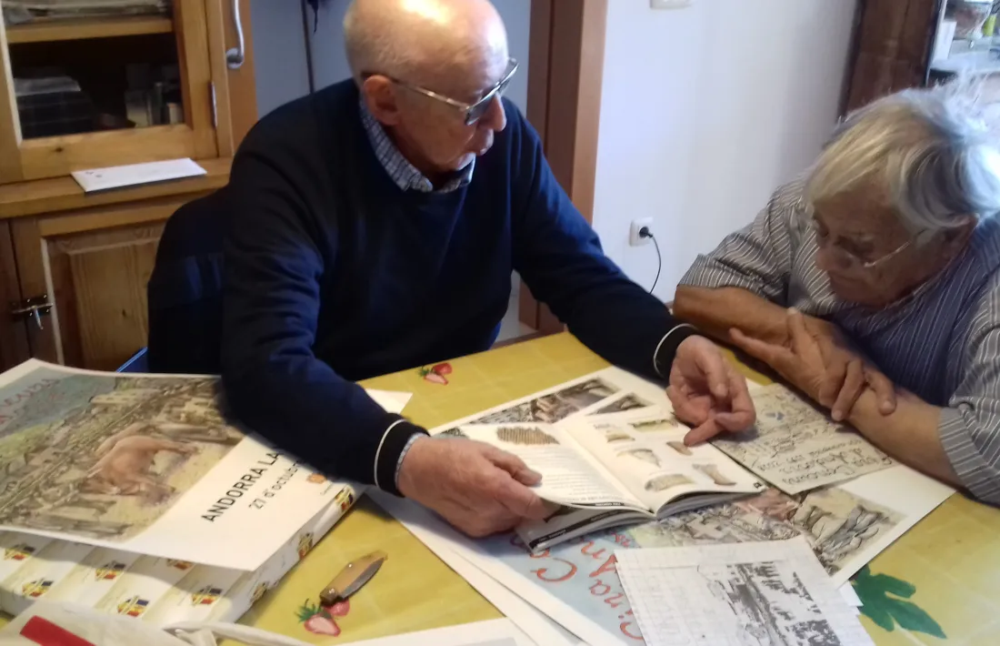 Casi Arajol i Sergi Mas donen els últims retocs al cartell de la 40a edició de la fira-concurs, que com sempre tindrà lloc el 27 d’octubre.
