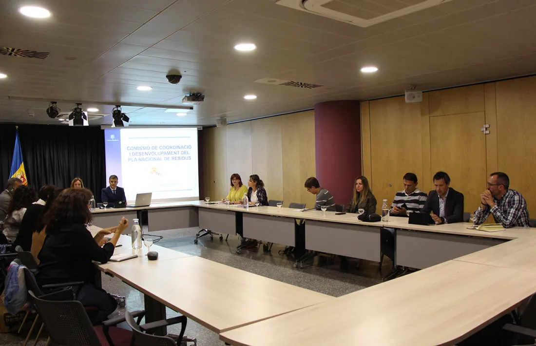 Un moment de la reunió de la Comissió de coordinació i desenvolupament del Pla nacional de residus.