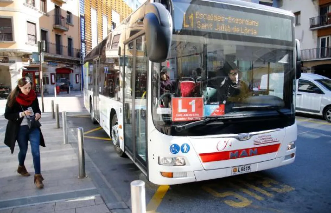 Un autobús de línia.