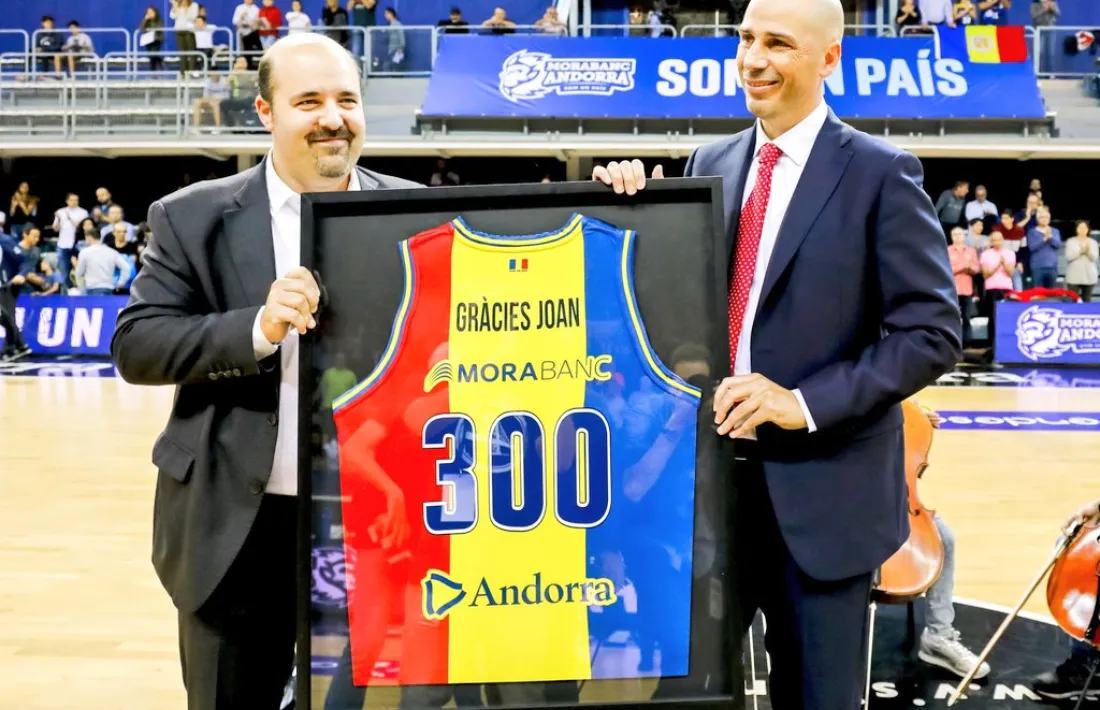Joan Peñarroya torna al Poliesportiu de rival i s'emporta la victòria