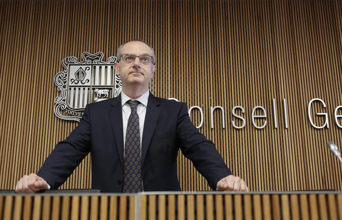 El ministre de Salut, Carles Álvarez, en una compareixença al Consell General.