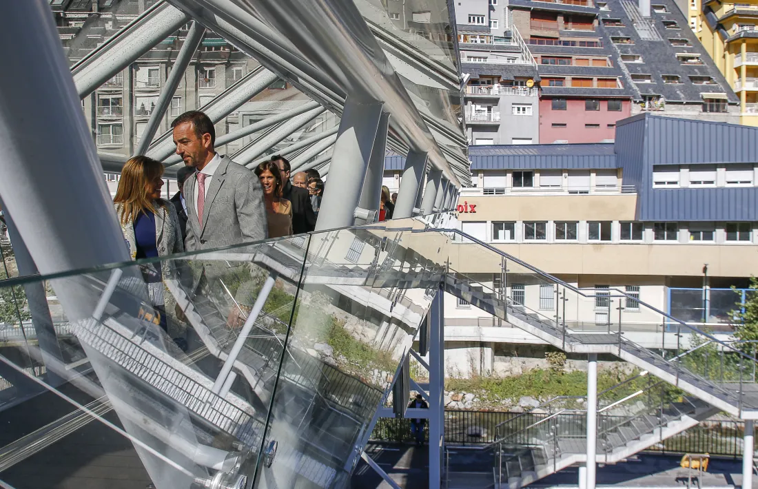 Inauguració del pas elevat.