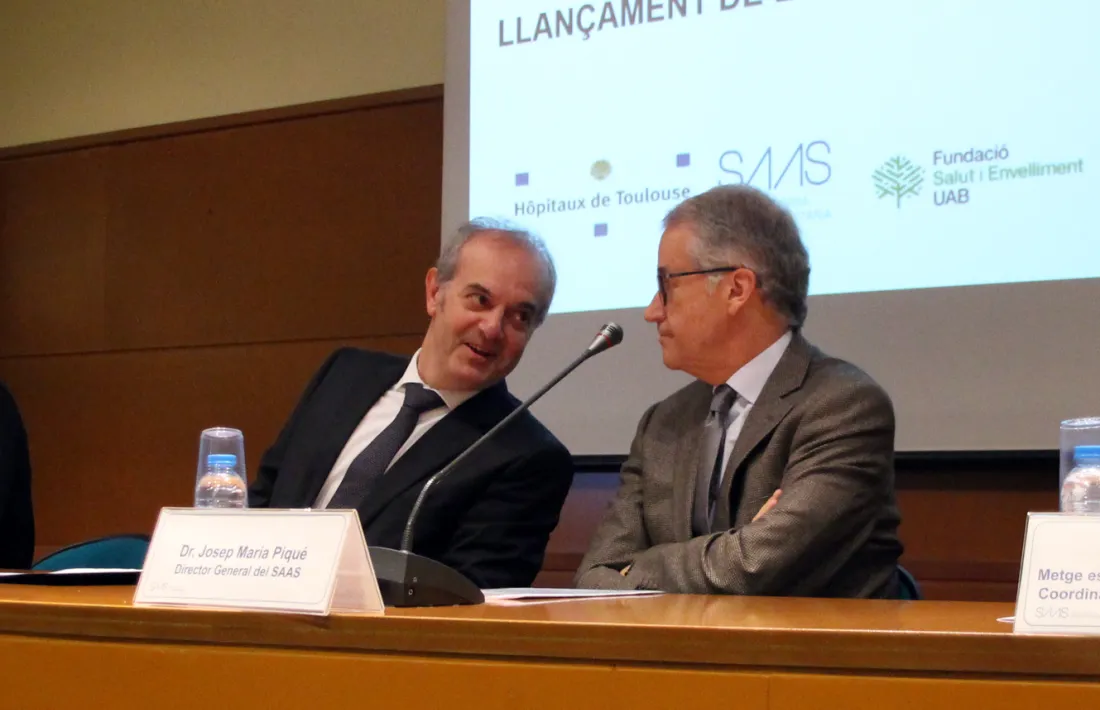ANA/ El ministre de Salut, Carles Álvarez, i el director general del SAAS, Josep Maria Piqué,